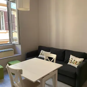 Apartament Cavour's, Rzym